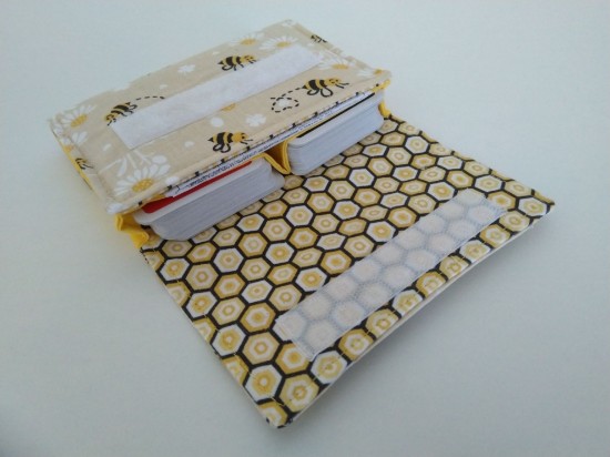 Bild von Spielkartenetui Bienen