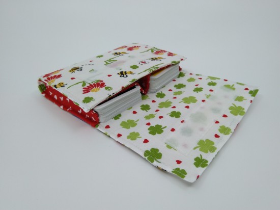 Bild von Spielkartenetui Bienen mit Klee