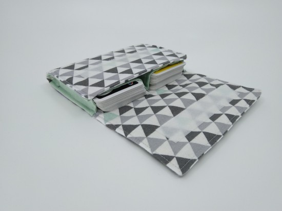 Bild von Spielkartenetui Dreiecke